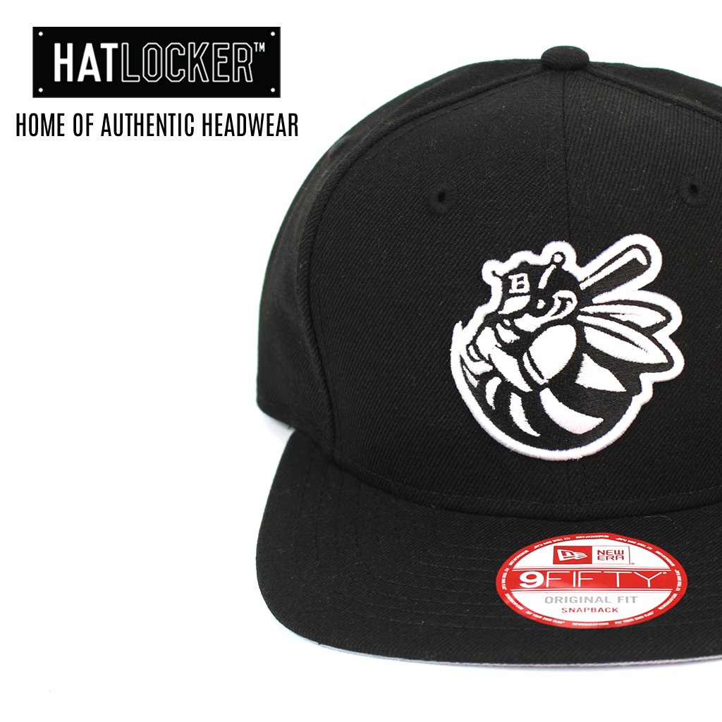 hatlocker's tweet photo. @NewEraAustralia Black White Logo #Snapback

https://t.co/OqUloU9yzf | $49.95 + free shipping

#MLB #NHL #NFL #MiLB https://t.co/XbazT8vLoP