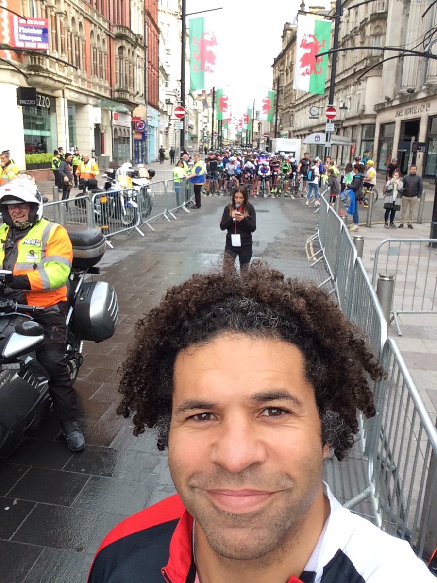 colincharvis's tweet photo. Ahead of the field. First and only time I'm in front of @Velothon #TakeTheProRoad https://t.co/neqS7PlRUm