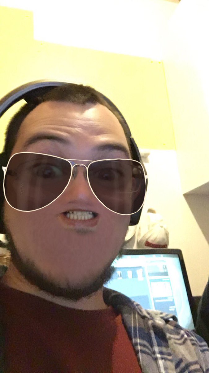 TheSlashDot's tweet photo. Awesome new pic of me :D https://t.co/X0DUuWO9R1