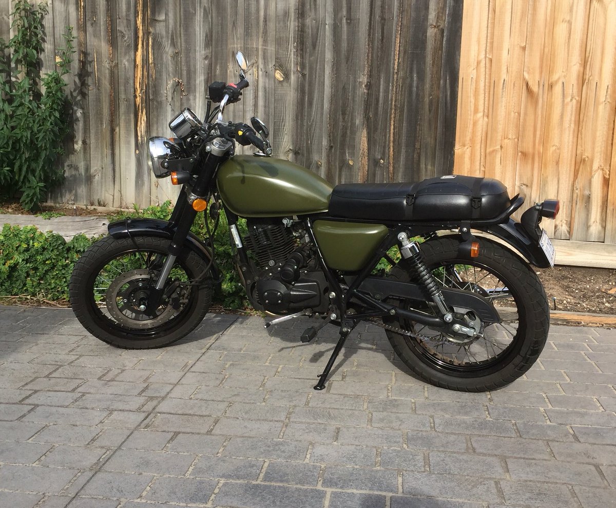 GrumpyTom's tweet image. Thumper is up for sale. $2,500 ONO with RWC &amp;amp; VIC rego until September. #braaap #solinvictus bit.ly/1qC7E4G
