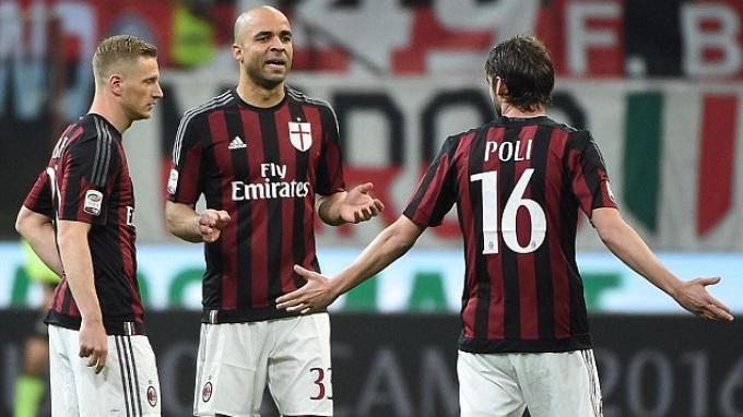 Andrea Poli Kecewa Berat dengan Prestasi AC Milan Musim Ini tribunnews.com/superskor/2016…