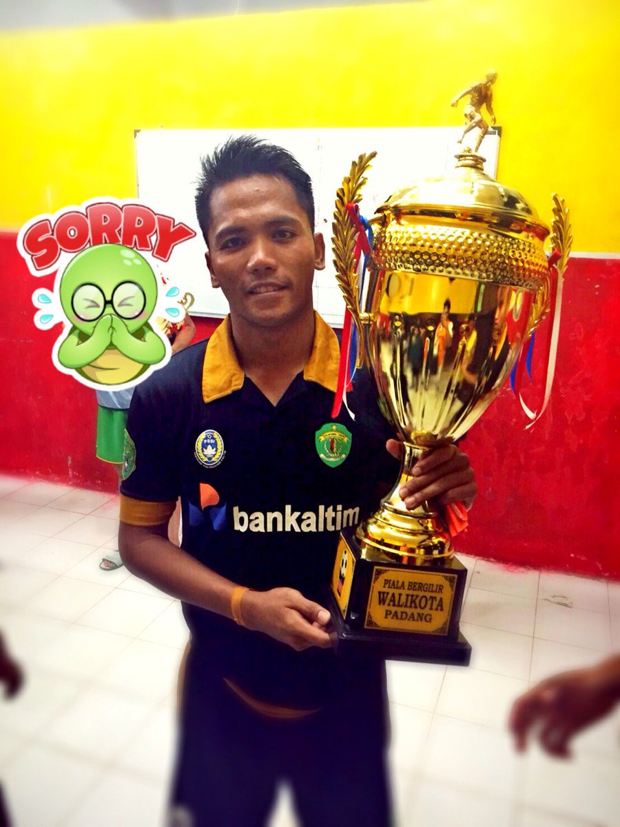 Selamat kepada tim sepakbola PON Kaltim setelah menjadi juara turnamen Piala Walikota Padang. Foto : @Bece_nineteen