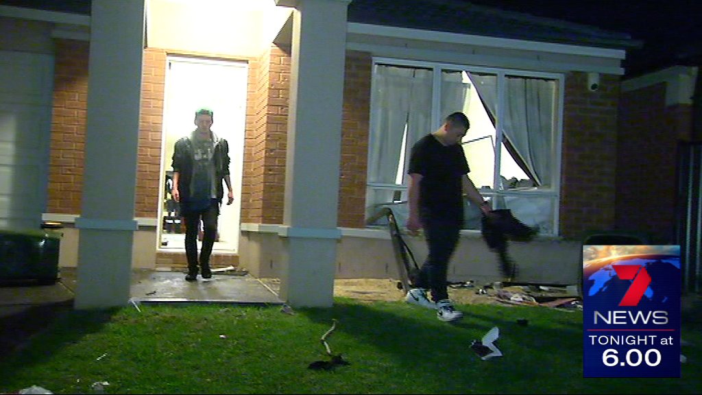 JenniferKeyte's tweet image. 7NewsAt6 | An exclusive look inside the wild party house where brawlers made neighbours fear for their lives.