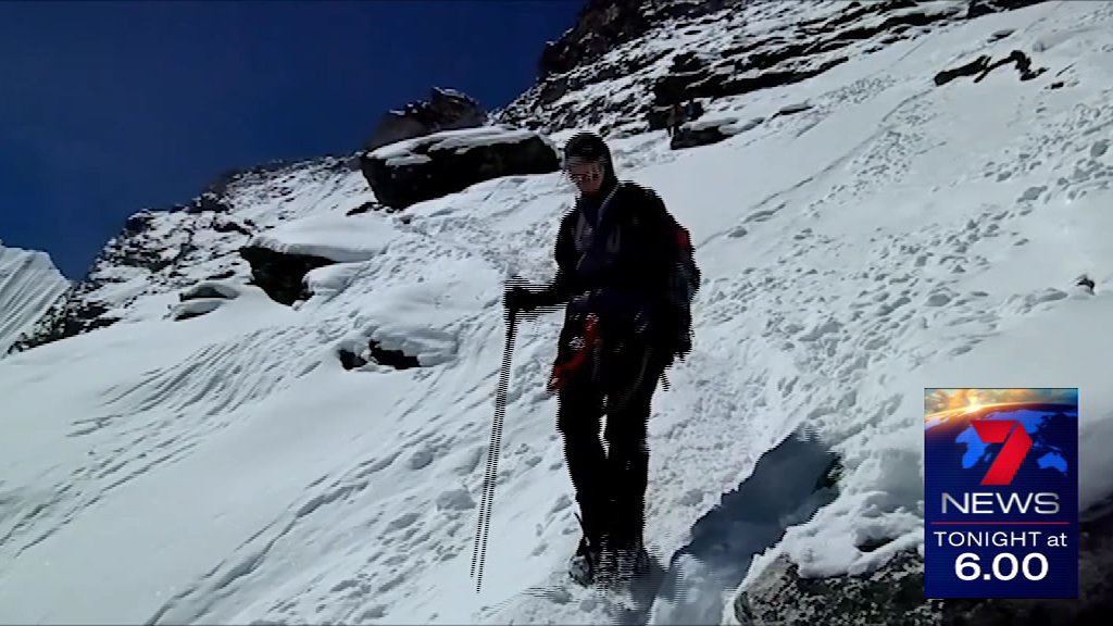 JenniferKeyte's tweet image. 7News At 6 | Tributes to a Melbourne academic, one of two Everest climbers who died from altitude sickness.