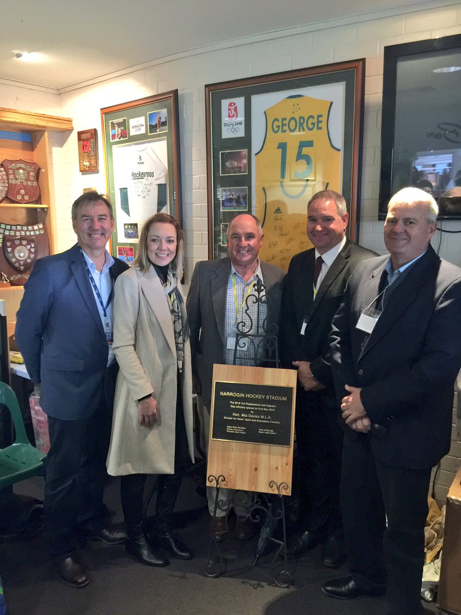 Peter Rundle MLA (@peterrundlemla) on Twitter photo G8 to be Narrogin yesterday to watch <a href="/Kookaburras/">Kookaburras</a> v @_GBHockey on new turf & catch up with <a href="/mitton_1/">Trent Mitton</a> despite the💦🌧❄️ G8 to be Narrogin yesterday to watch <a href="/Kookaburras/">Kookaburras</a> v @_GBHockey on new turf & catch up with <a href="/mitton_1/">Trent Mitton</a> despite the💦🌧❄️