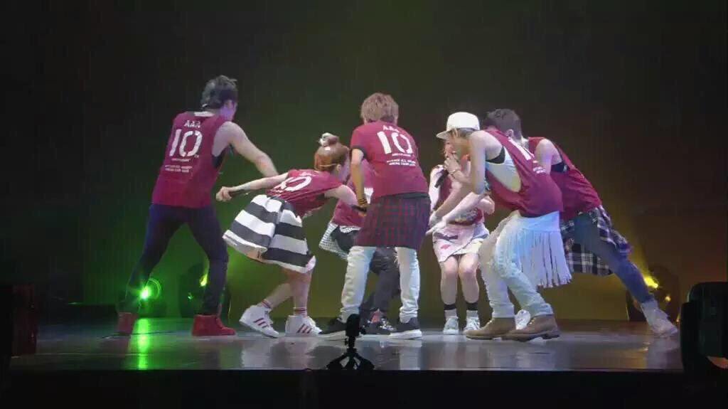 hase_AAA335's tweet photo. LEAP OVEA 名古屋 参戦するので友達探し👭

🌍在住→横浜
❤️宇野ちゃん、みさちあ、たかうの
🙏相互フォロー

#AAA大好きな人
#aヲタさんと繋がりたい
#RTしてくれた人フォローします
#aオタさんRT https://t.co/wBfVVNEY6V