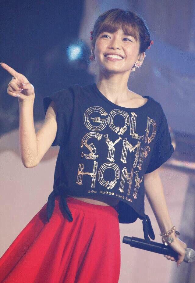 hase_AAA335's tweet photo. LEAP OVEA 名古屋 参戦するので友達探し👭

🌍在住→横浜
❤️宇野ちゃん、みさちあ、たかうの
🙏相互フォロー

#AAA大好きな人
#aヲタさんと繋がりたい
#RTしてくれた人フォローします
#aオタさんRT https://t.co/wBfVVNEY6V