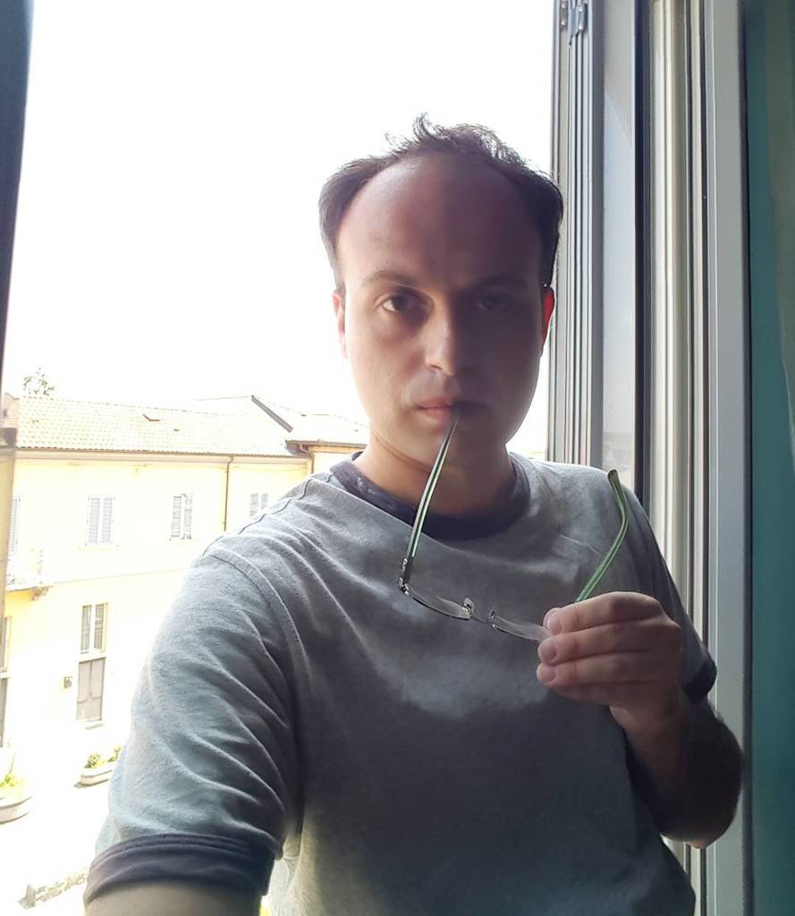 Milanodavedere's tweet photo. #spring #spriniscoming #goodweekend #milanocityufficiale #mymilano #milanodavedere #saldi #shopping #bestoftheday #… https://t.co/pTZ3r7ovhP