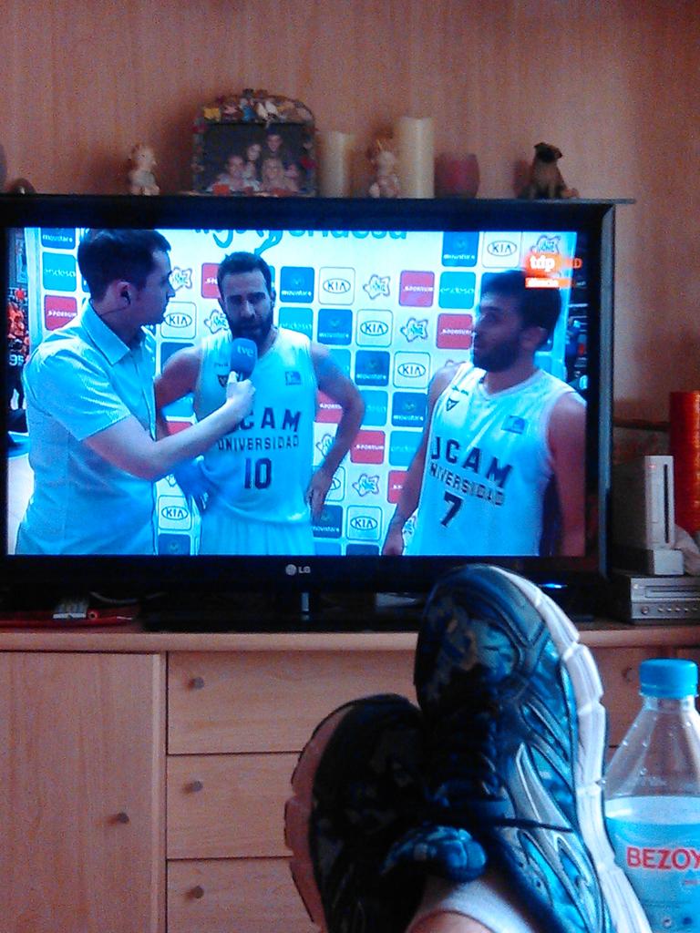 JesusKarni's tweet photo. Con estos dos si se puede!!!! @UCAMMurcia #facu #cabezas https://t.co/nbf8xP2bqE