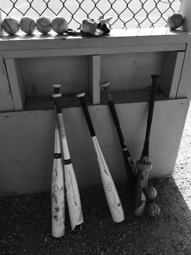 bribull's tweet image. Took this pic in the dugout yesterday.  I didn't set anything up...  It's just the way the boys left it.  Very cool.