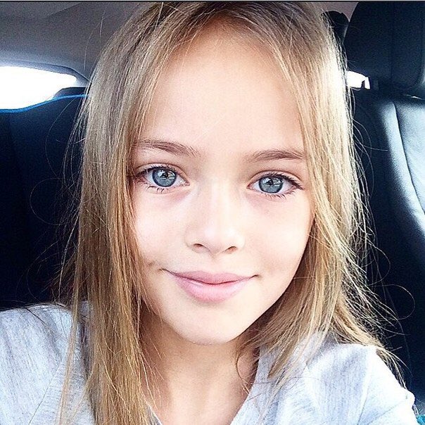 vkrschn's tweet photo. Ей 10 лет
10 КАРЛ
МОЖНО Я ВЫКИНУ СВОЁ ЛИЦО? https://t.co/WuWHI4Ubtt