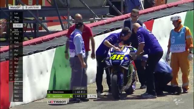 MotoGP's tweet image. The examination begins... 🔍

#ItalianGP