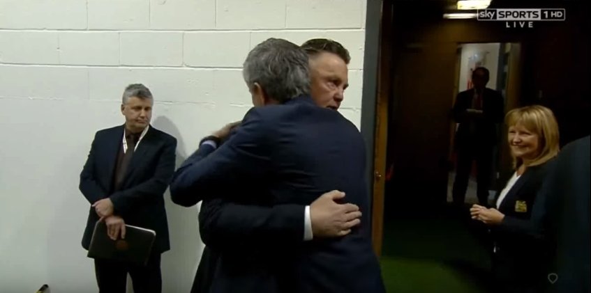 ManUtdMEN's tweet photo. 'Congratulations on winning the Cup.'
'Congratulations on the new job.' #mufc https://t.co/df5y6T7vvl
