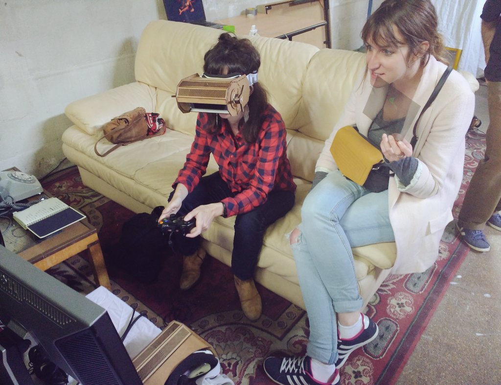 random_bazar's tweet photo. Les @be_joue dans une autre réalité avec #palimpseste #ludipunk https://t.co/CKJ6XKMIVu
