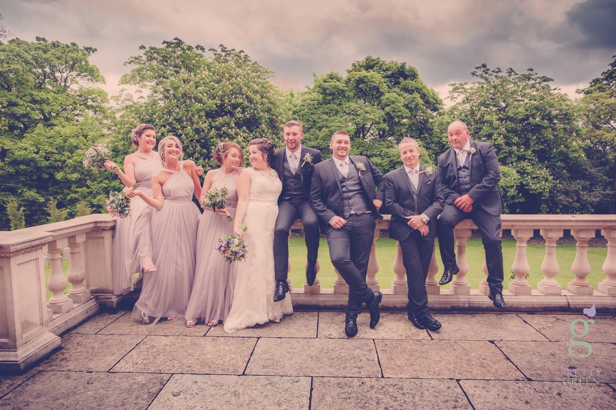 One from yesterday's wedding at Ashfield House! #weddinghour #weddingphotographer #WeddingSeason <a href="/prettygreen11/">Prettygreenstudio</a>