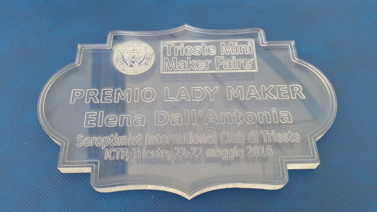 MANIpolare_LIS's tweet image. 2o premio #LadyMaker #Soroptimist Int Club Trieste, 21-22/05/16 #TSMMF a Elena Dall'Antonia #MANIpolarePerComunicare