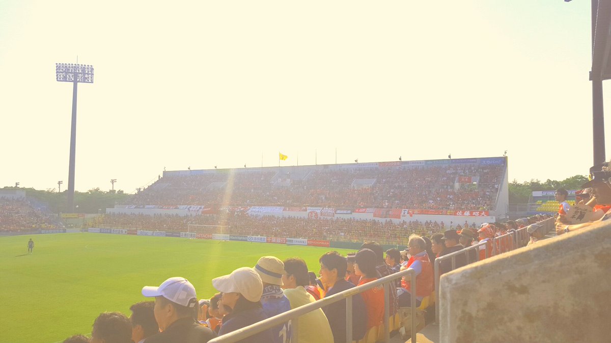 ナラヨシタカ V Twitter 熊本 水戸 柏熱地帯が真っ赤でした 日立台 日立柏サッカー場 柏レイソル ナラヨシタカ V Twitter 熊本 水戸 柏熱地帯が真っ赤でした 日立台 日立柏サッカー場 柏レイソル
