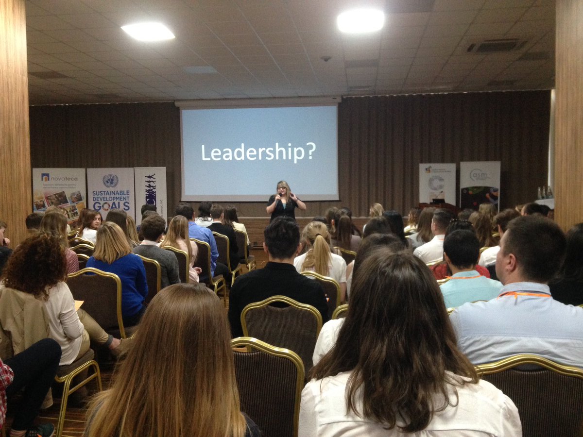 AIESEC_Chisinau's tweet photo. Marina Cucer, despre leadership, la Moldova YouthSpeak Forum 2016 #YouthSpeak #youth4gg https://t.co/jQPkqqo0WH