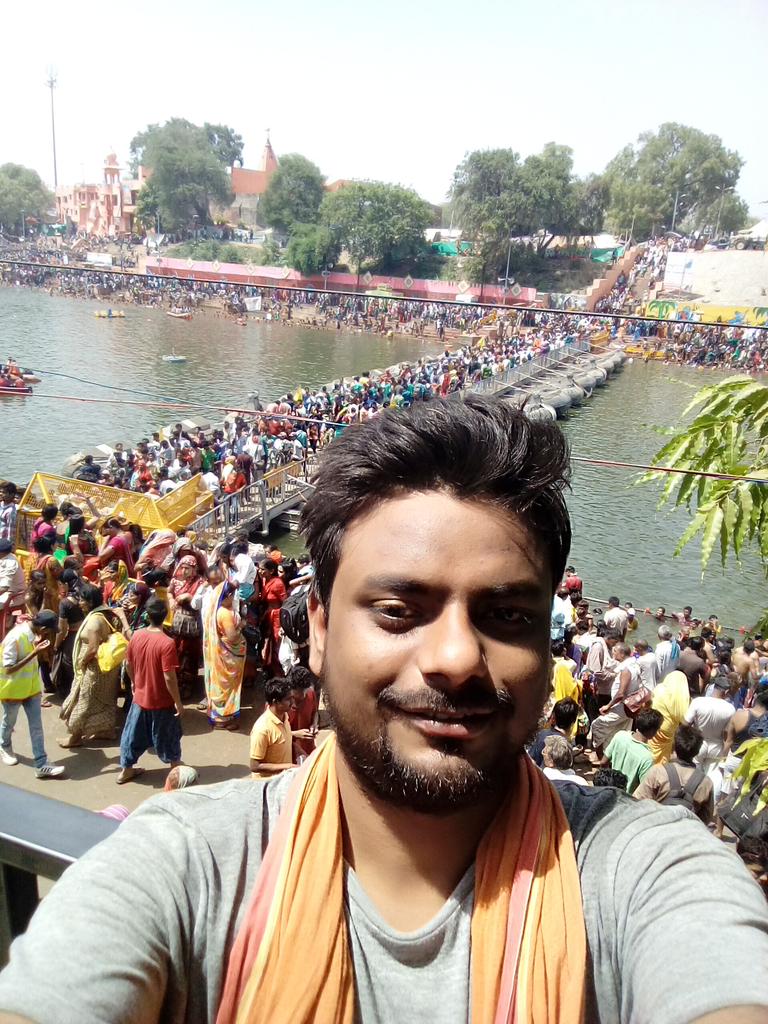 gauravpathak72's tweet photo. @Simhasth
#Simhasth2016
#KumbhMela
#JaiMahakal
@narendramodi
@ChouhanShivraj https://t.co/jz0QP6jYhp