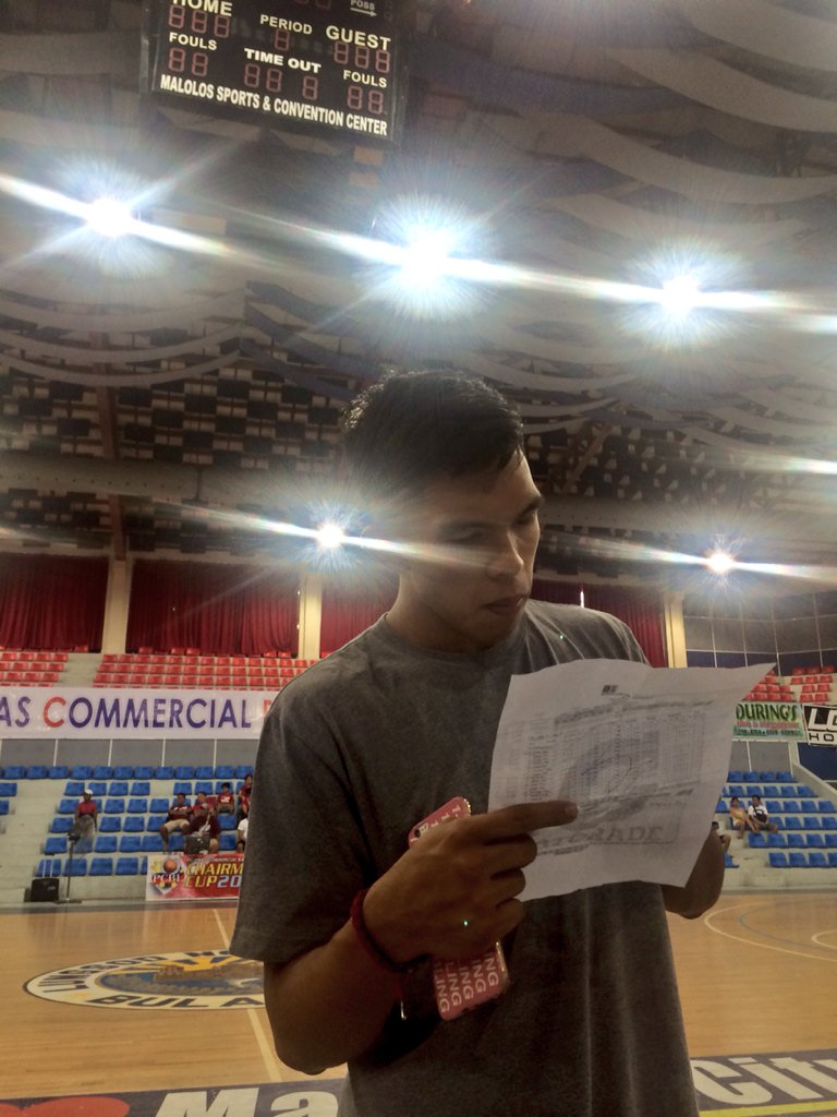 ompongski's tweet photo. Idol @ThirdyRavenaaa showing support to Kuya. #PCBLFinals https://t.co/o2t6DvYh80