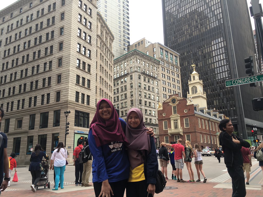Ayaananona's tweet photo. Sebab tu kena tangkap gambar sama #memberlado #apadehal #bukansusah #syukurAlhamdulillah https://t.co/Vra1HGNa75