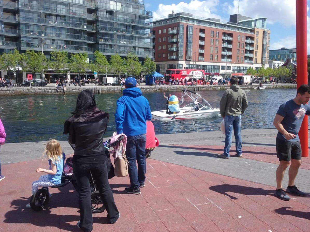 DocklandsFest's tweet photo. @bankofireland tweety bird catches a ride on the Master Craft 7 @waterwaysirelan #Dockfest16 https://t.co/948KUPc447