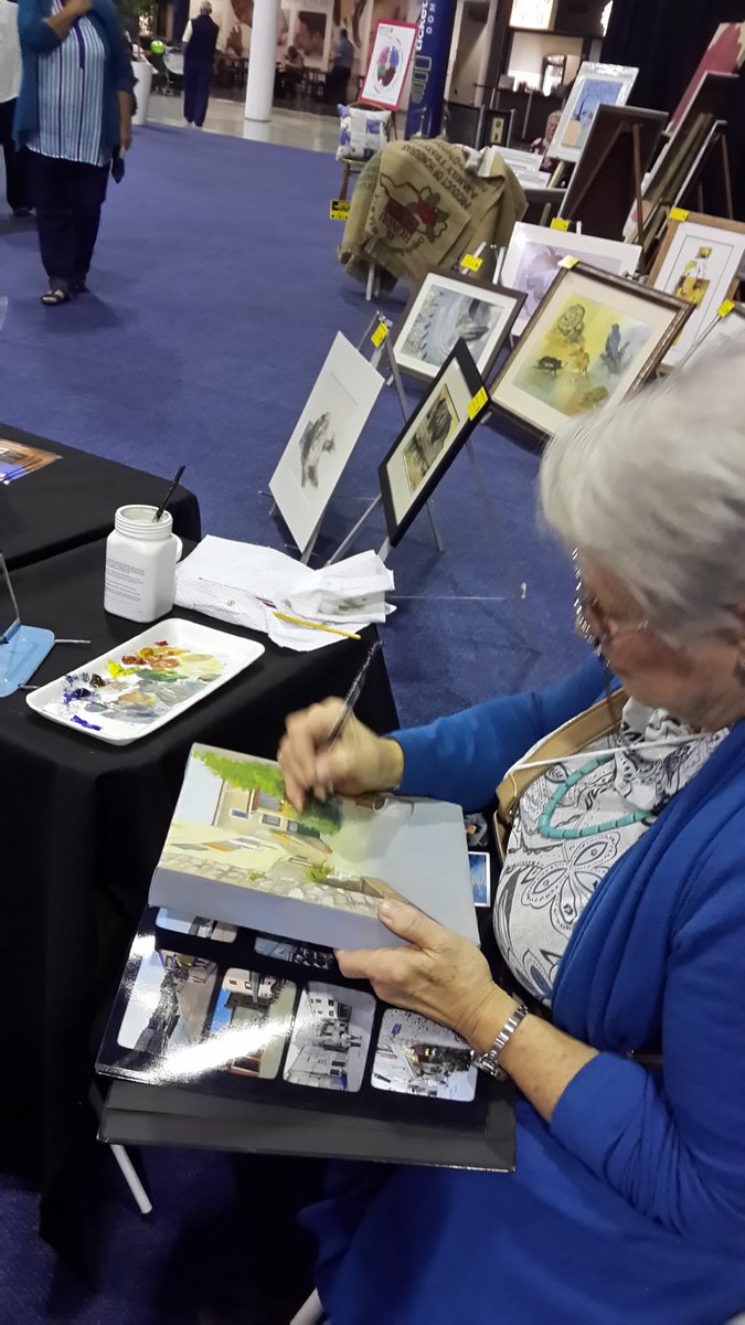 GranddesignsSA's tweet photo. Artist Leonora De Lange busy with one of her beautiful paintings right here at #gdlsa16 https://t.co/RXQKgtdk2k