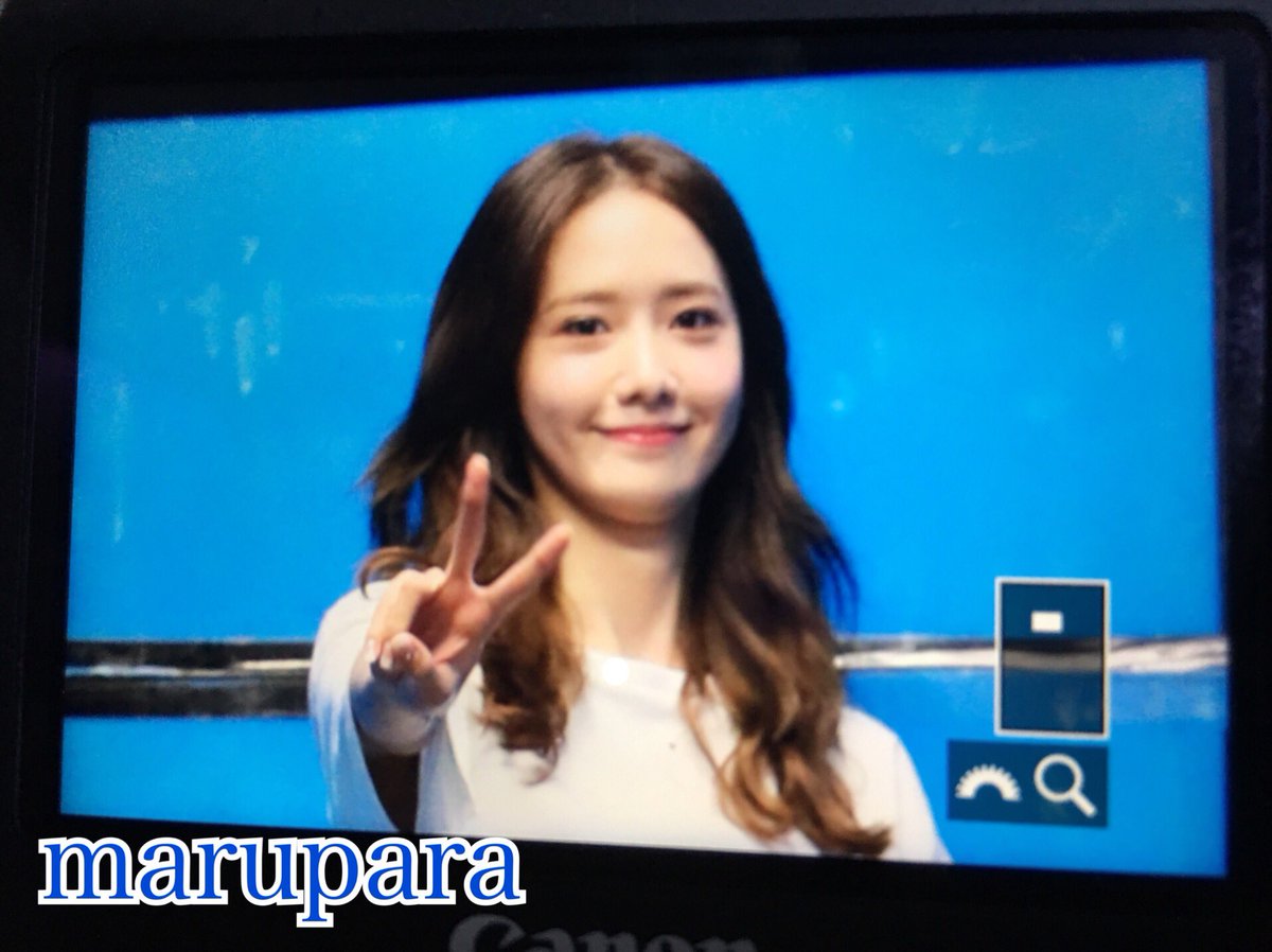 [PIC][22-05-2016]YoonA tham dự "YOONA ♥ BIRTHDAY PARTY" tại SM COEX vào tối nay CjDK7sKUkAAiZOi