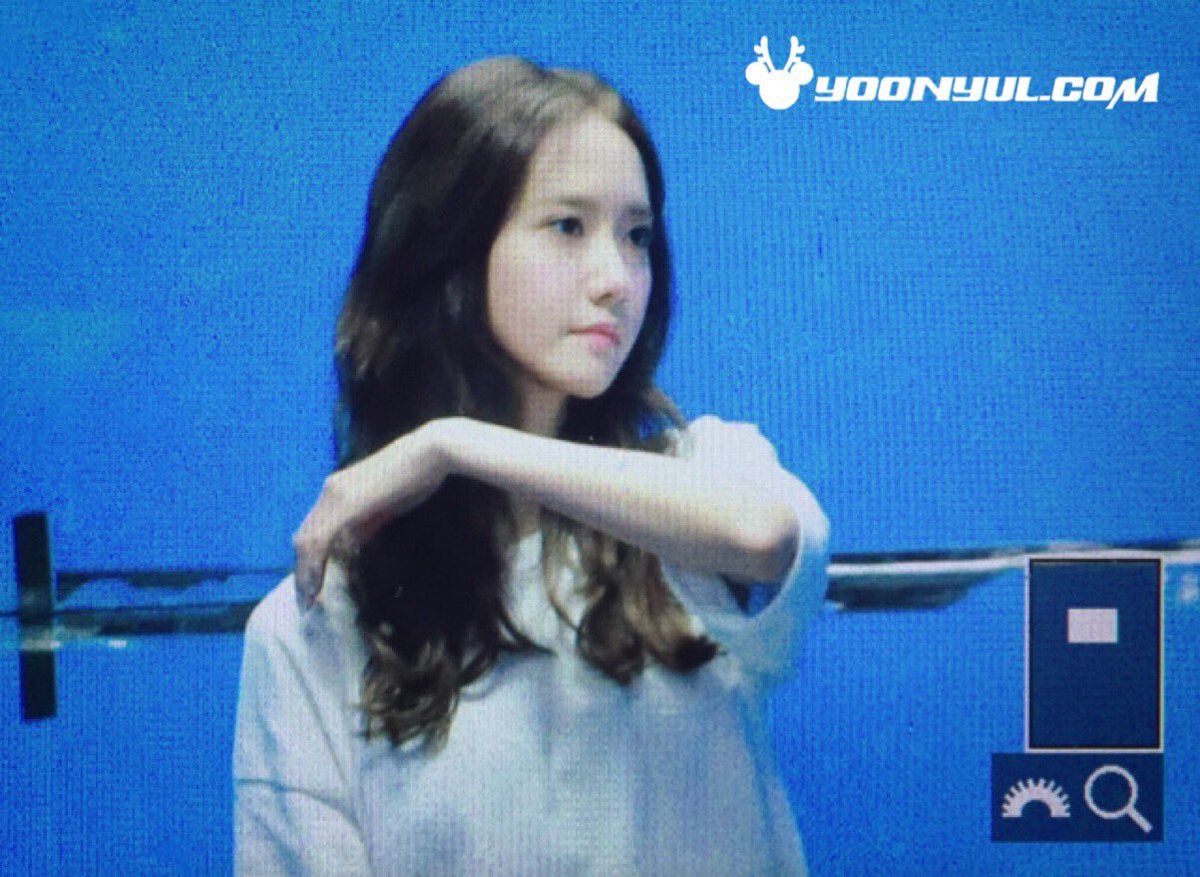 [PIC][22-05-2016]YoonA tham dự "YOONA ♥ BIRTHDAY PARTY" tại SM COEX vào tối nay CjDKuTuVEAE4P7W