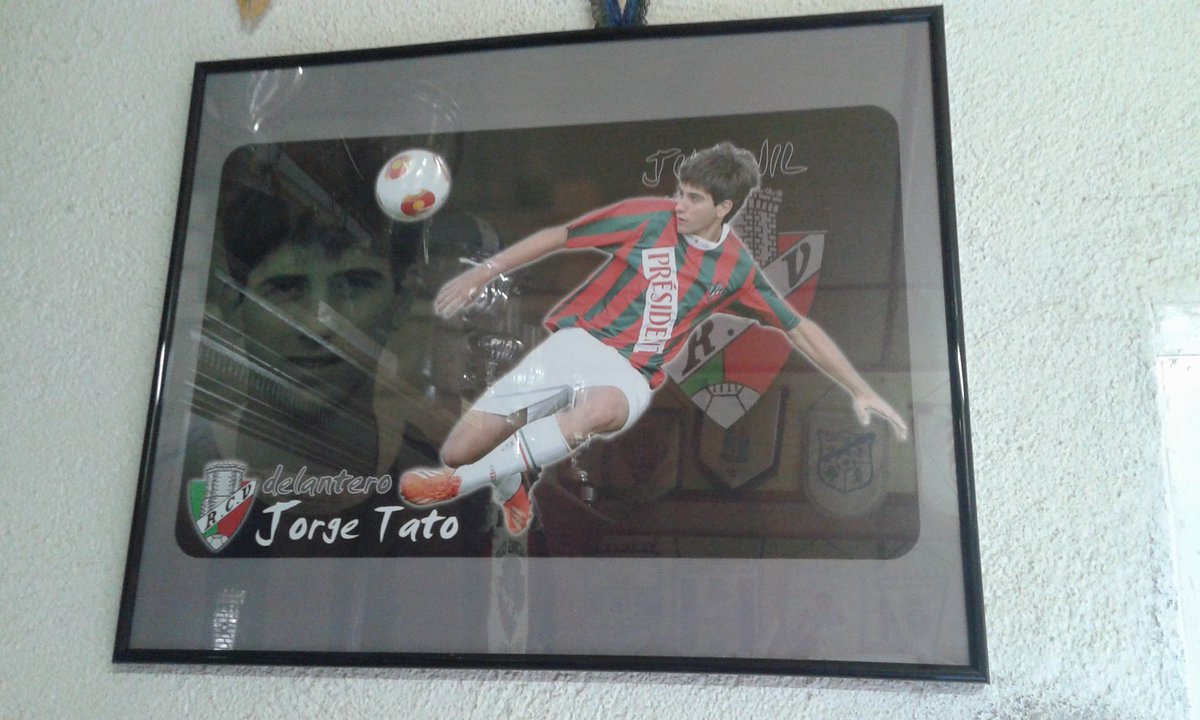 Persoas e detalles que nunca se olvidan. Jorge tamén para sempre na nosa oficina.
Gracias Mariola, Angel e Manuel.