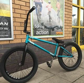 ezeqbmx tweet picture