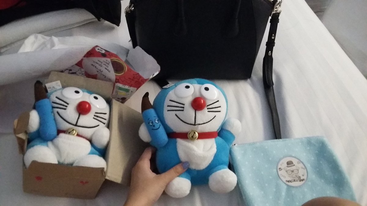 Cieeee kado dr <a href="/Kuaciiii_/">타 말리 아 • 👊</a> samaa <a href="/Tatanic_PLG/">Tatanic Palembang</a>  samaan nih past bareng ya carinya hahaa mkasi ya😘😘