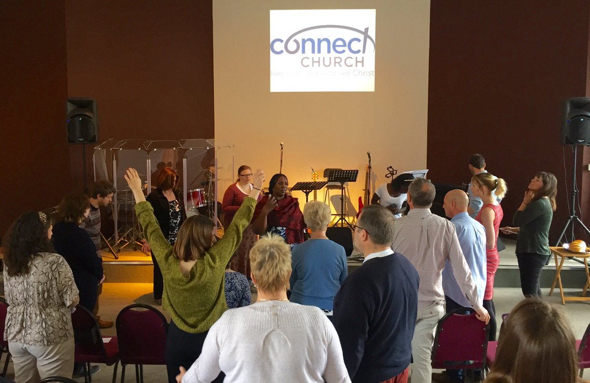 MPower2015's tweet photo. Great to be part of #MPower 2015/16 as we visit @connect_paisley this morning @SkylarkChurch @RCBillericay #GodsLove https://t.co/LXFs66iDBa