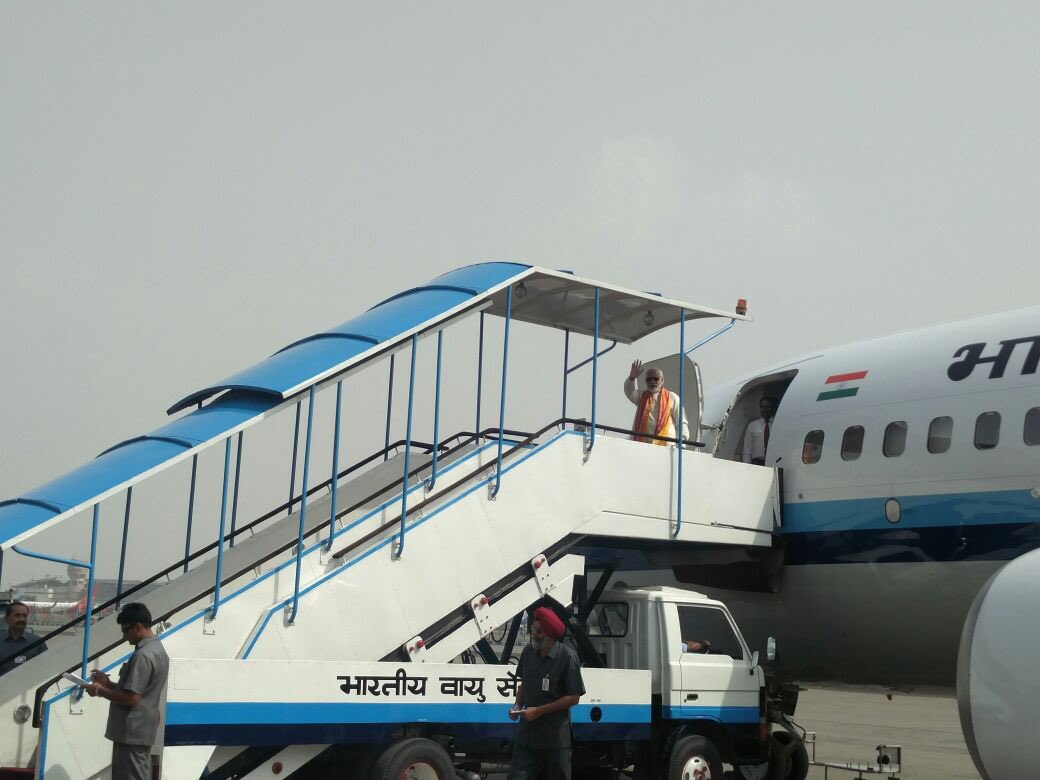 PMOIndia's tweet image. PM @narendramodi leaves for Iran in a visit aimed at furthering cooperation and boosting people to people ties.