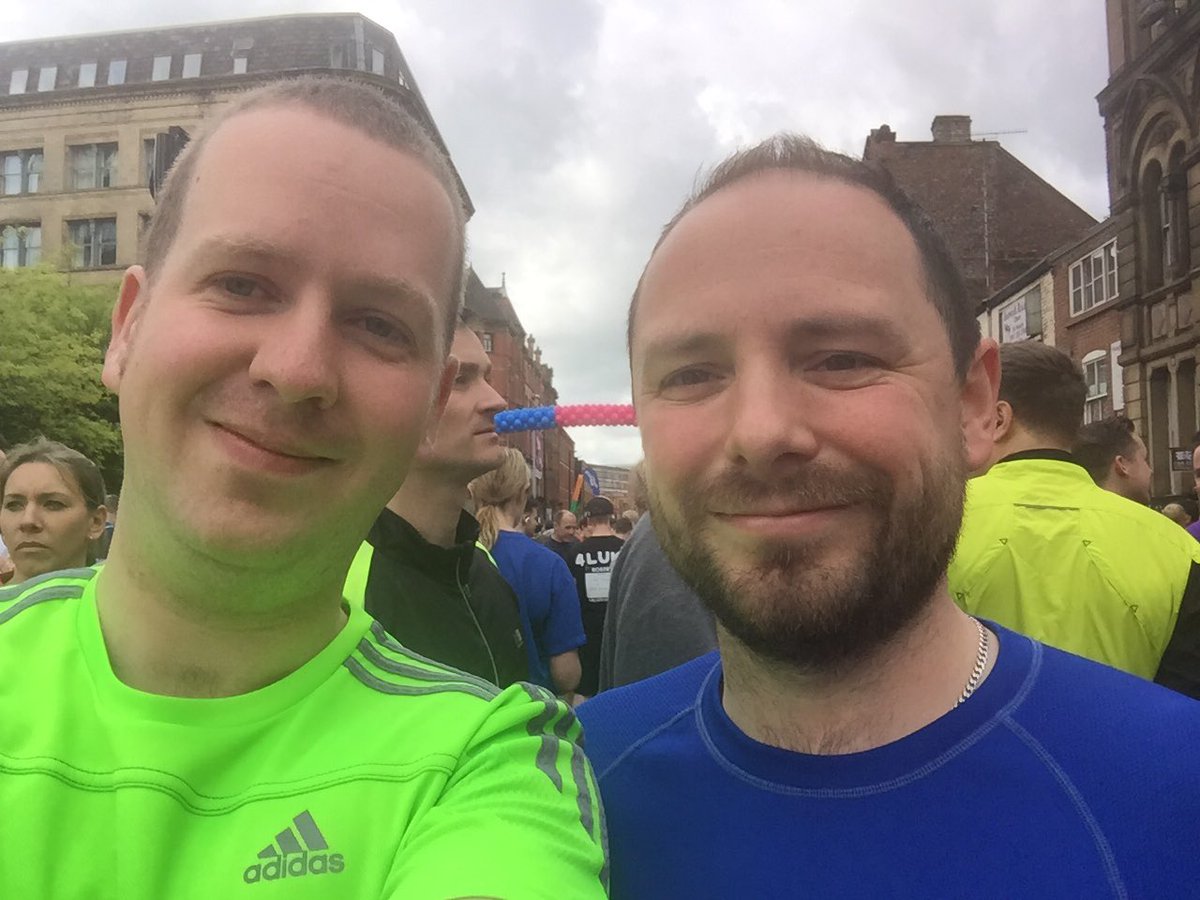 All set for the #GreatManchesterRun with <a href="/AjethomasAlex/">Alex Thomas</a>