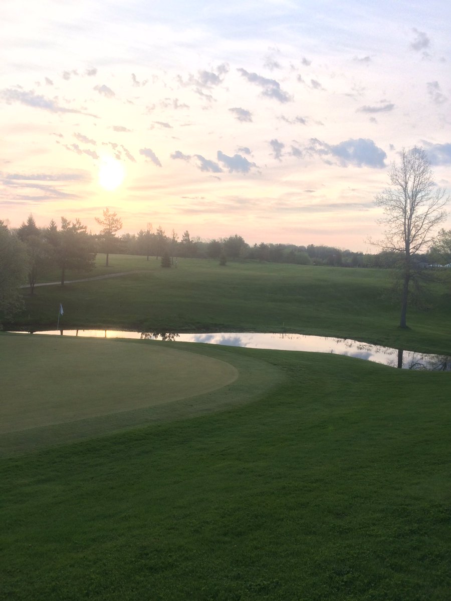 Pakenham Golf tweet media