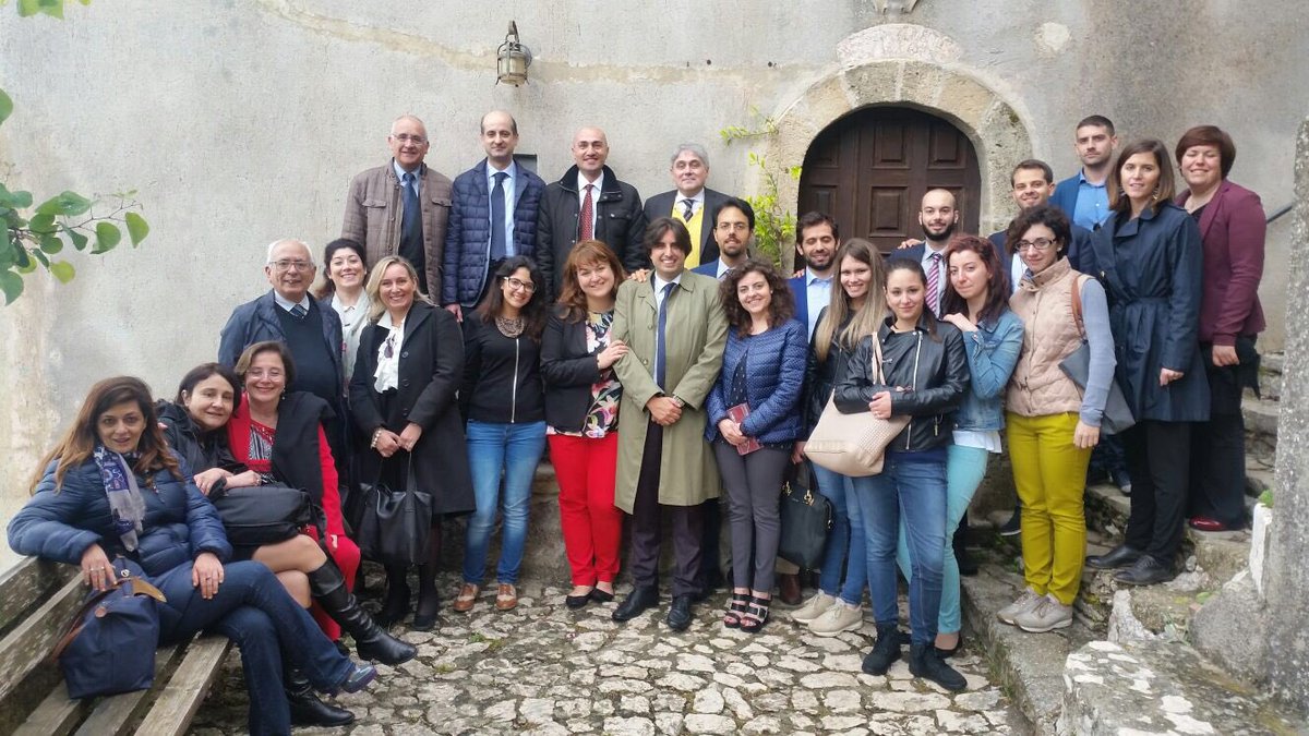 AG_Chizzoniti's tweet photo. Il Campus #IUS11 #Islam. dal pregiudizio ai diritti è terminato. Grazie a colleghi e amici #Stilo arrivederci a #PC https://t.co/ZBqwve4gaU