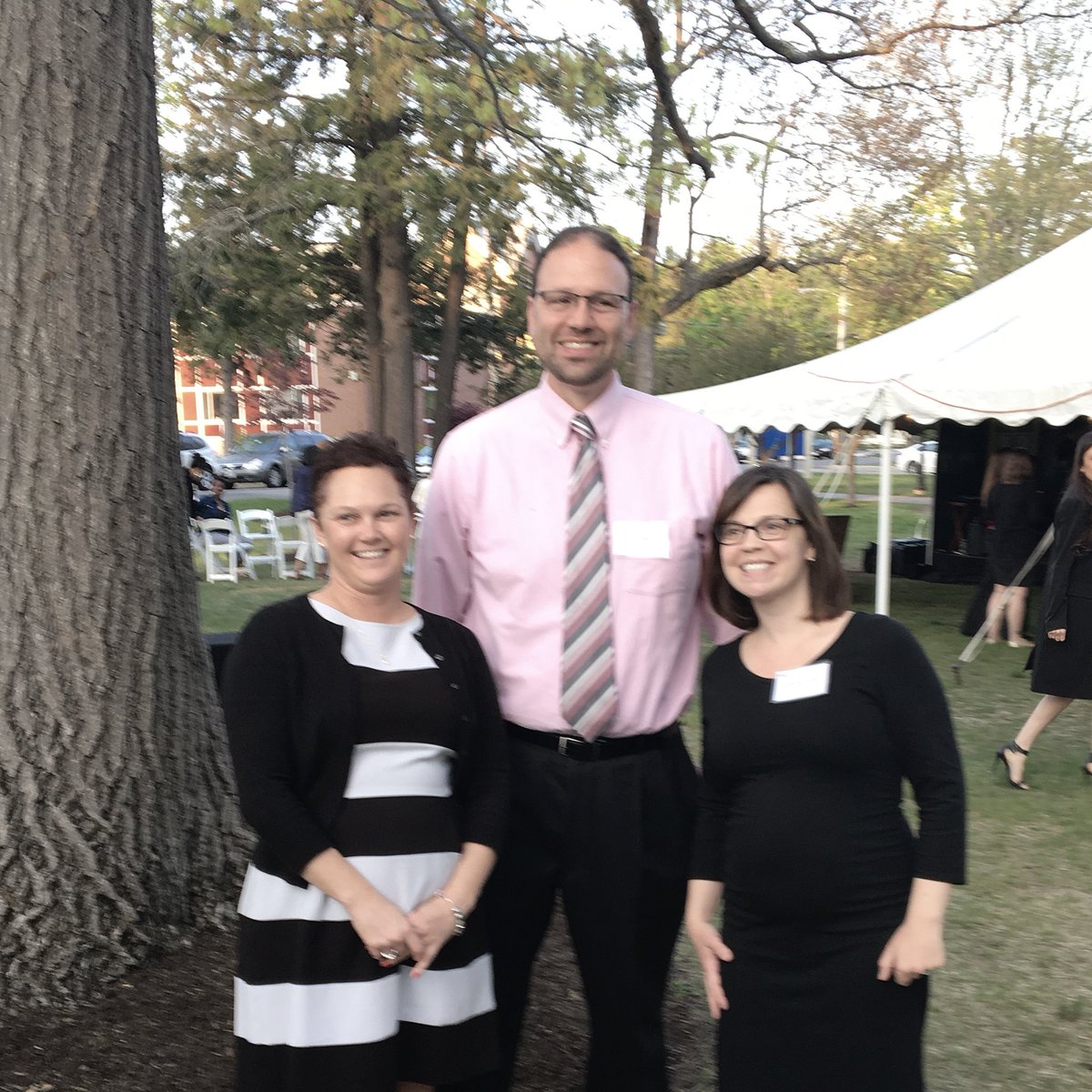 MrsKatrinaHall's tweet photo. #une16 peeps @unetweets https://t.co/mFXTUfxQW9