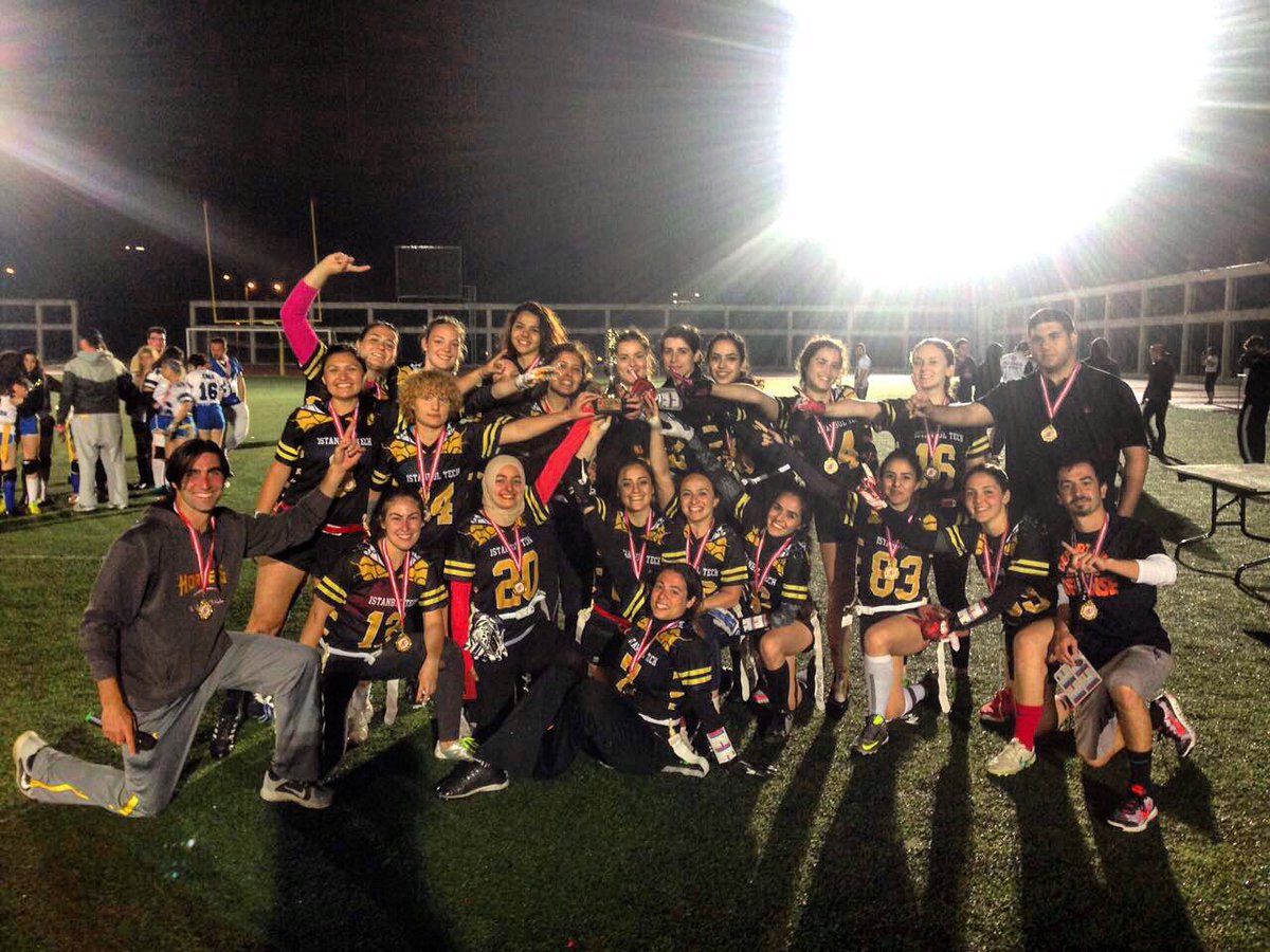 ituhornetsflag's tweet photo. ITU Hornets Flag Football 1.Türkiye Kadın Bayrak Futbolu Şampiyonu! @mehmetkaracaitu @itu1773 https://t.co/4hCOdsBW9K