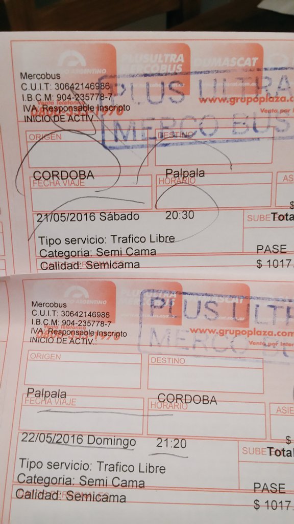 FabianaGuari's tweet photo. @ElDoce #ParodeTransporteInterurbano tb afecto empresa #MercoBus tenia pasaje a jujuy ayer y no salio #Idayvuelta https://t.co/fp6EDelUlT