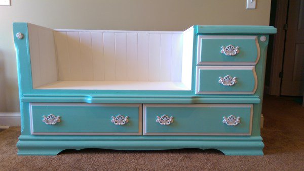 RoyalStorage's tweet image. DIY DRESSER TO BENCH | ow.ly/LVKD300iPvH