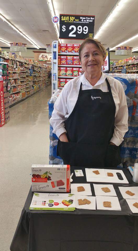 Can healthy snacking really be this delicious? Sample #froozer today <a href="/StaterBrosInc/">Stater Bros. Market</a> at various locations in SoCal.