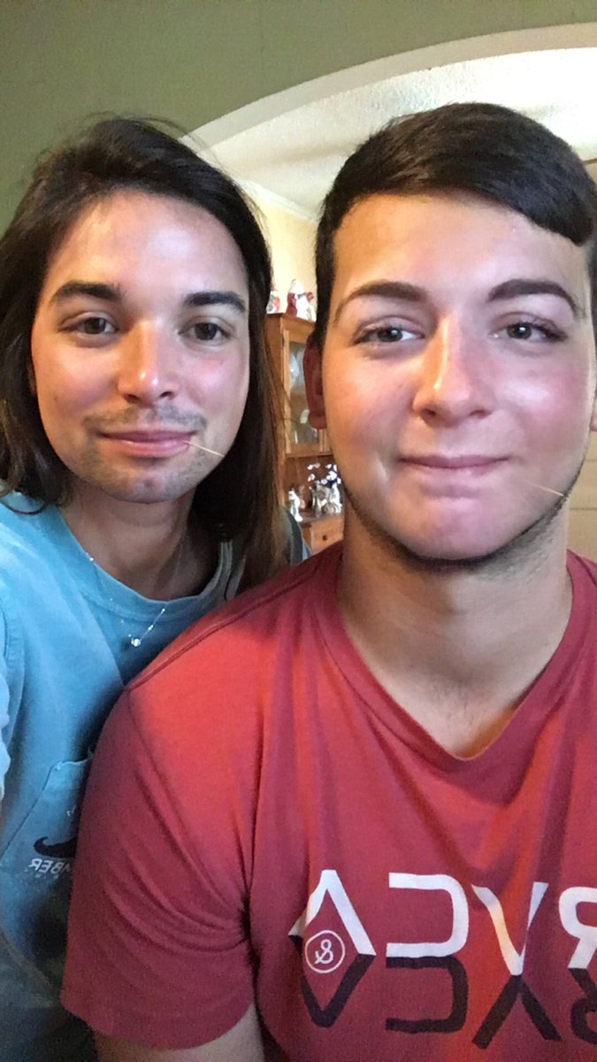 _kylepickett_'s tweet photo. 500 retweets and Jpenny will grow a beard. https://t.co/2viEzVVXne