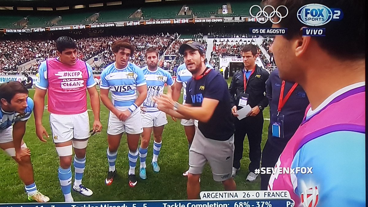 Vakatawa vakatawa  indicaciones de santy <a href="/santygc/">Santi Gomez Cora</a> <a href="/mschusterman/">Martín Schusterman</a> #SevenxFox