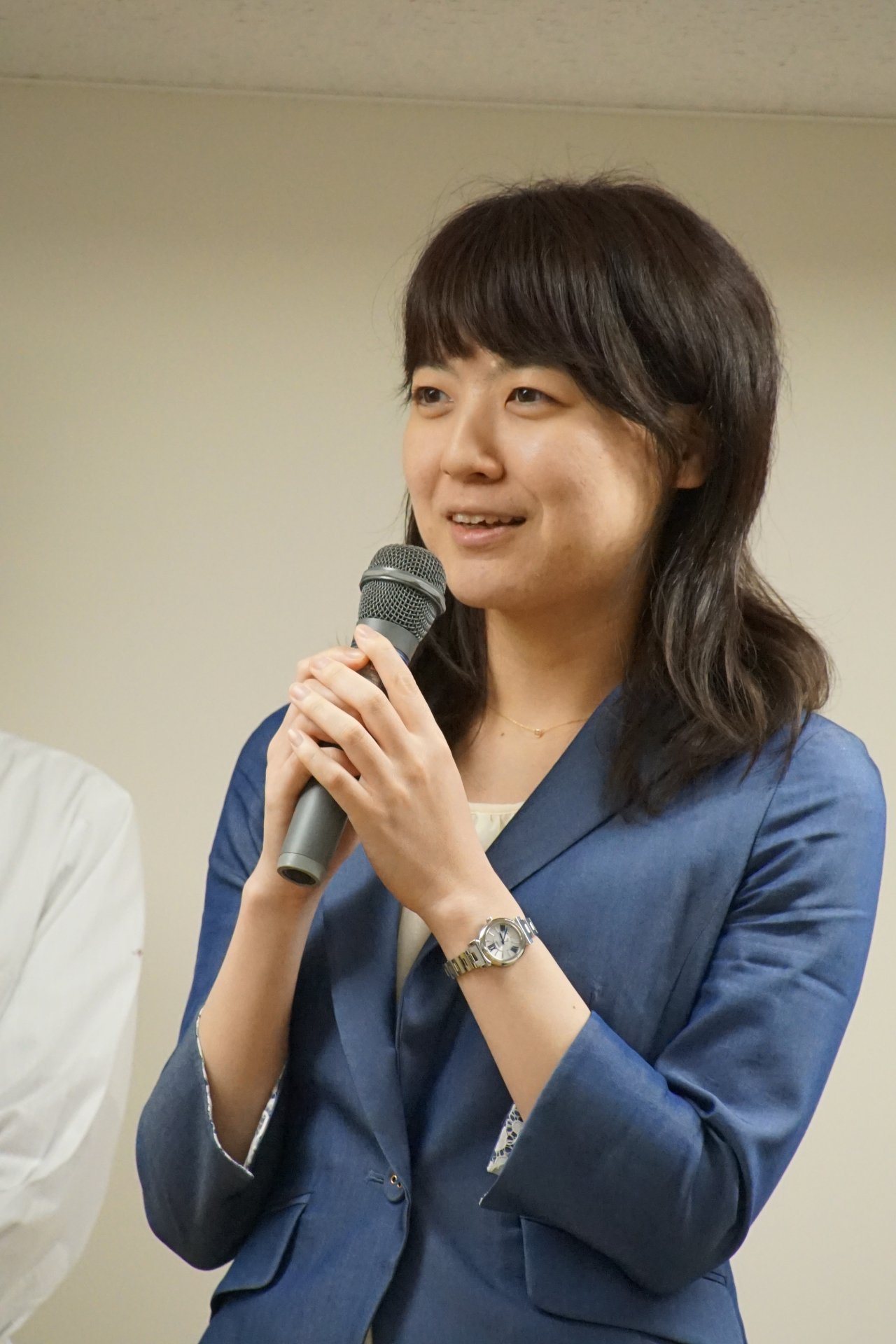 Twitter এ 直江雨続 熊倉紫野女流初段も二次予選進出を決めて解説会場に来てくれました ちなみに 今日は同じ高橋道雄九段門下の中村桃子女流も二次予選進出となりました ダブルでめでたい T Co Jddxb7fkka ট ইট র