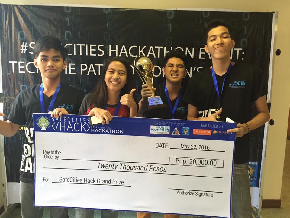 20LESTER20's tweet photo. Nakakaproud naman talaga. Hindi ako kasali dyan pero ang saya. Wag nyo kalimutan yung libre ko. #TeamLestersPips https://t.co/uMuACYcBpc