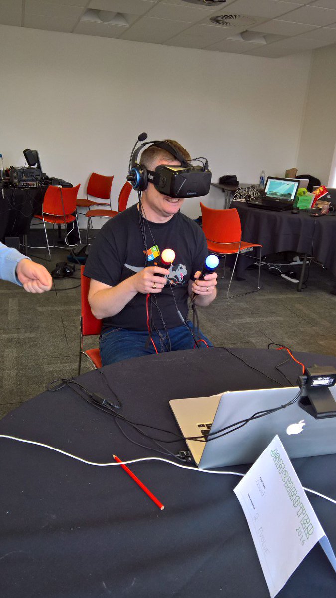 lee_stott's tweet image. Oculus rift fame with move controllers #Manchester #VR #msdevuk