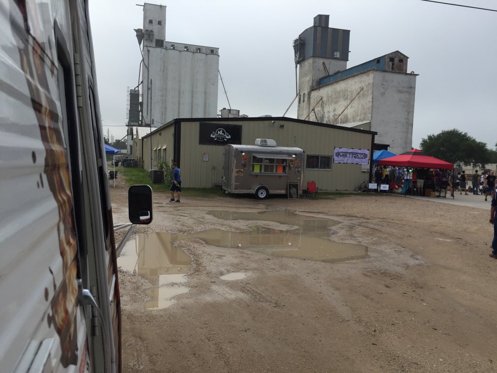 CoffeeAmbulance's tweet photo. Now serving at the Crossfit completion  @NoLabelBrewCo https://t.co/daSuJI4VTs