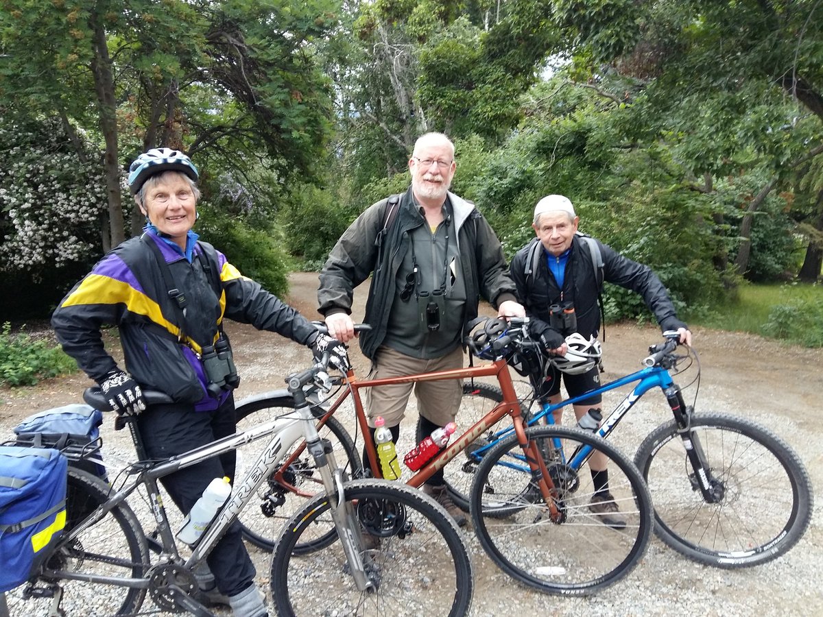 dickcannings's tweet photo. Bicycle birdathon--6 a.m. and 55 species. https://t.co/9wKnMQvFfh