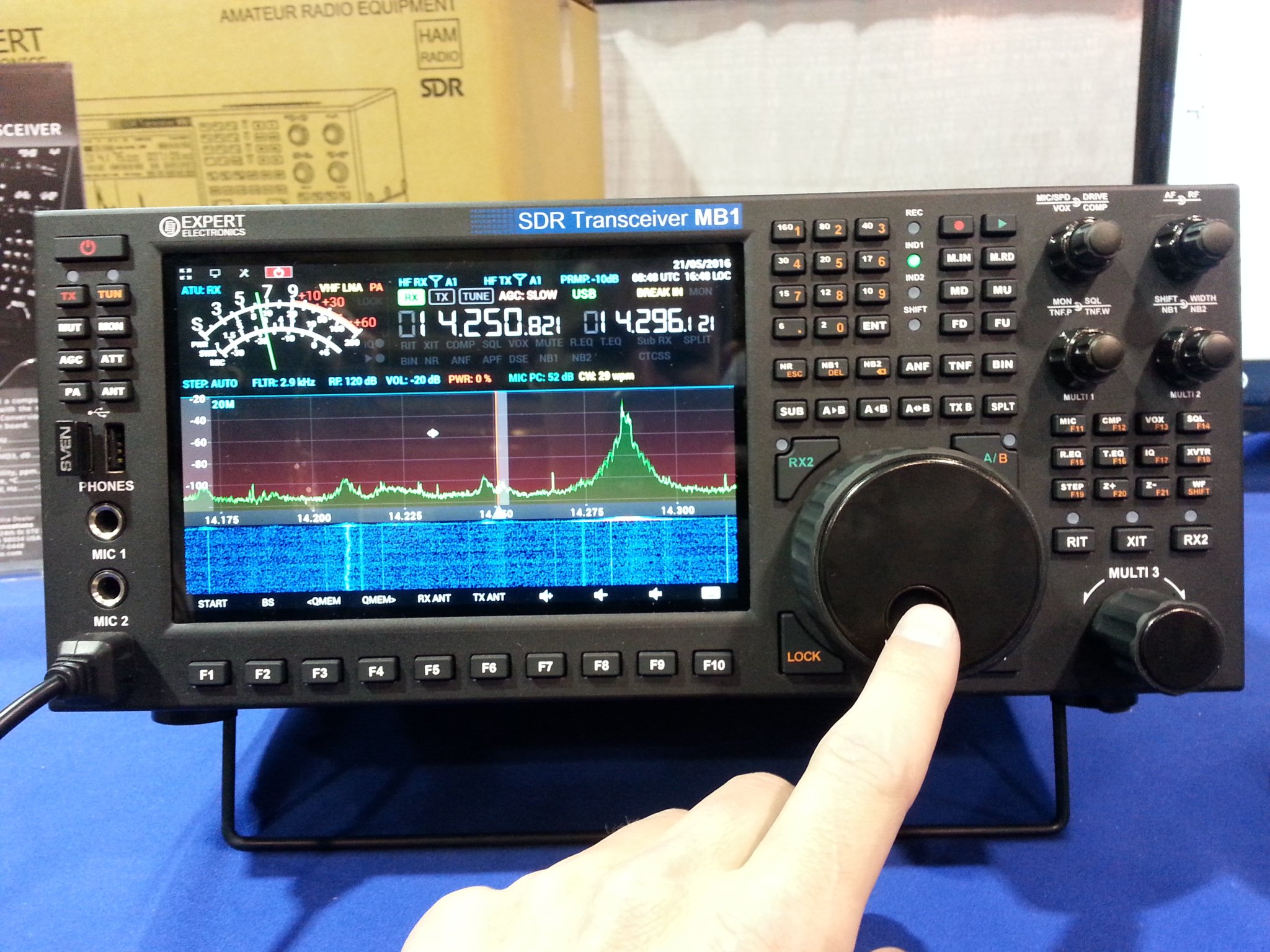 ley Persona a cargo Mezclado John KG4AKV on Twitter: "Expert Electronics MB1 SDR HF xcvr. SEXY high res display #hamvention #HV2016Live #hamradio https://t.co/8lUhUVRKp3" / Twitter ley Persona a cargo Mezclado John KG4AKV on Twitter: "Expert Electronics MB1 SDR HF xcvr. SEXY high res display #hamvention #HV2016Live #hamradio https://t.co/8lUhUVRKp3" / Twitter